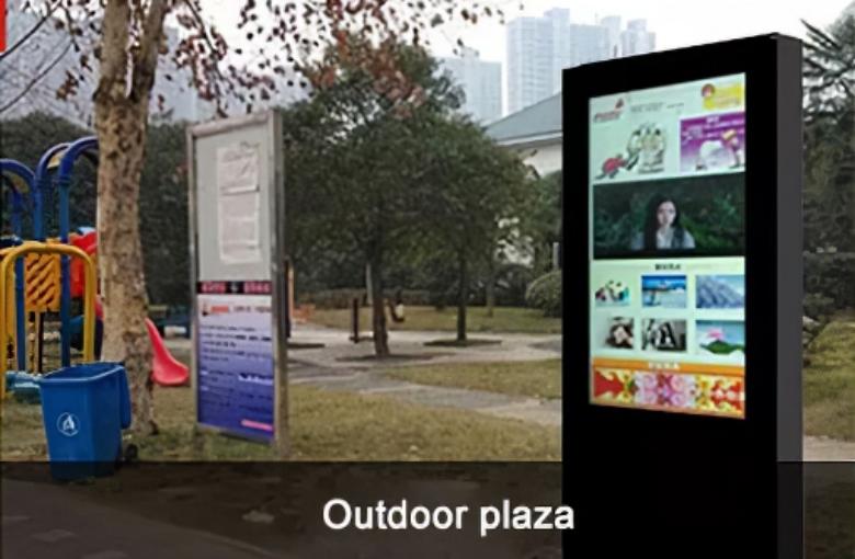 Showcasing Success: The Art of Indoor Advertising Display Selection(图1)